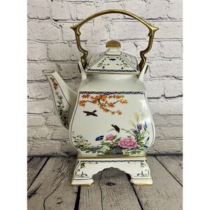 1986 FRANKLIN MINT BIRDS AND‎ FLOWERS OF THE ORIENT TEAPOT WITH LID AND STAND